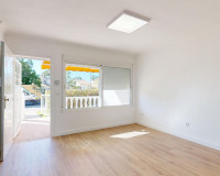 Resale - Apartment / Flat - Orihuela Costa - Villamartín