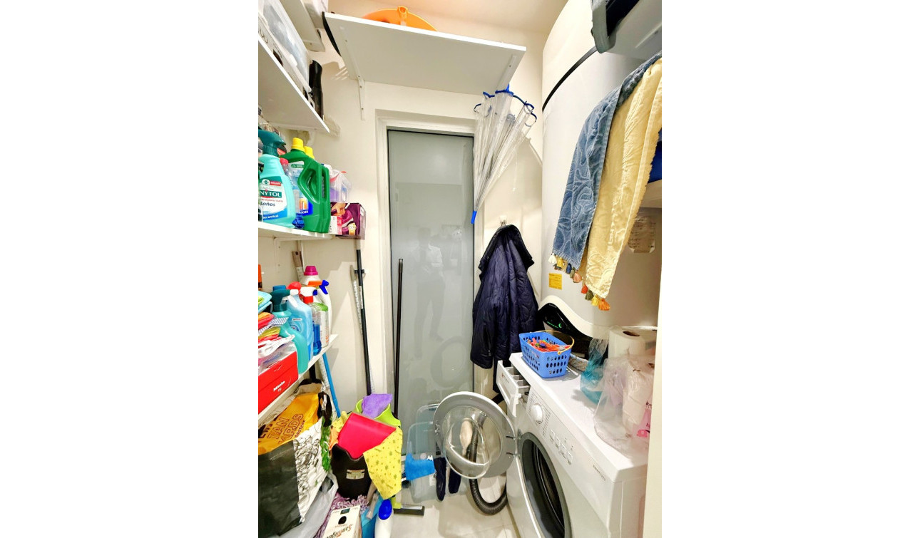 Resale - Apartment / Flat - Orihuela Costa - Villamartín