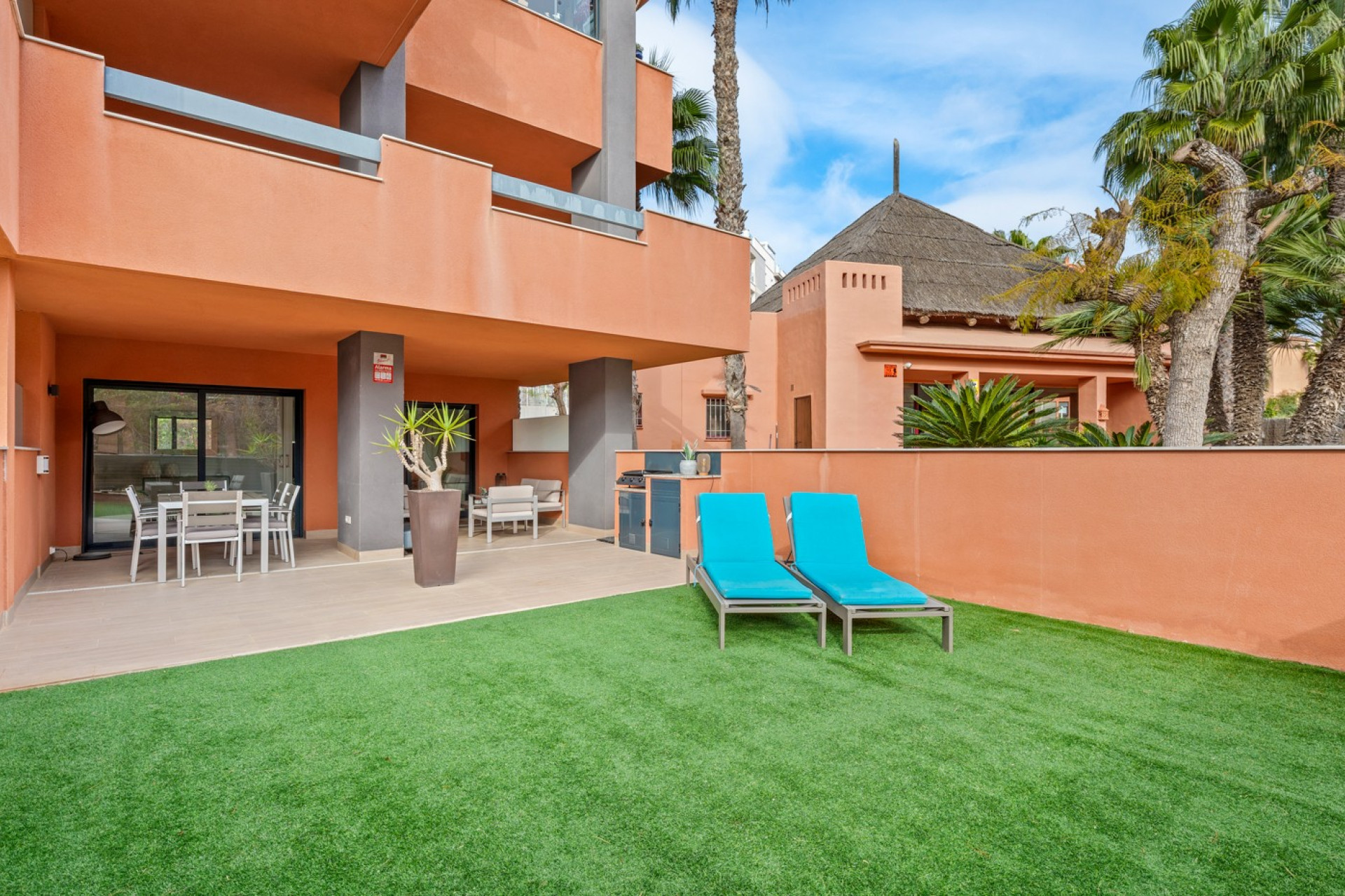 Resale - Apartment / Flat - Orihuela Costa - Villamartín