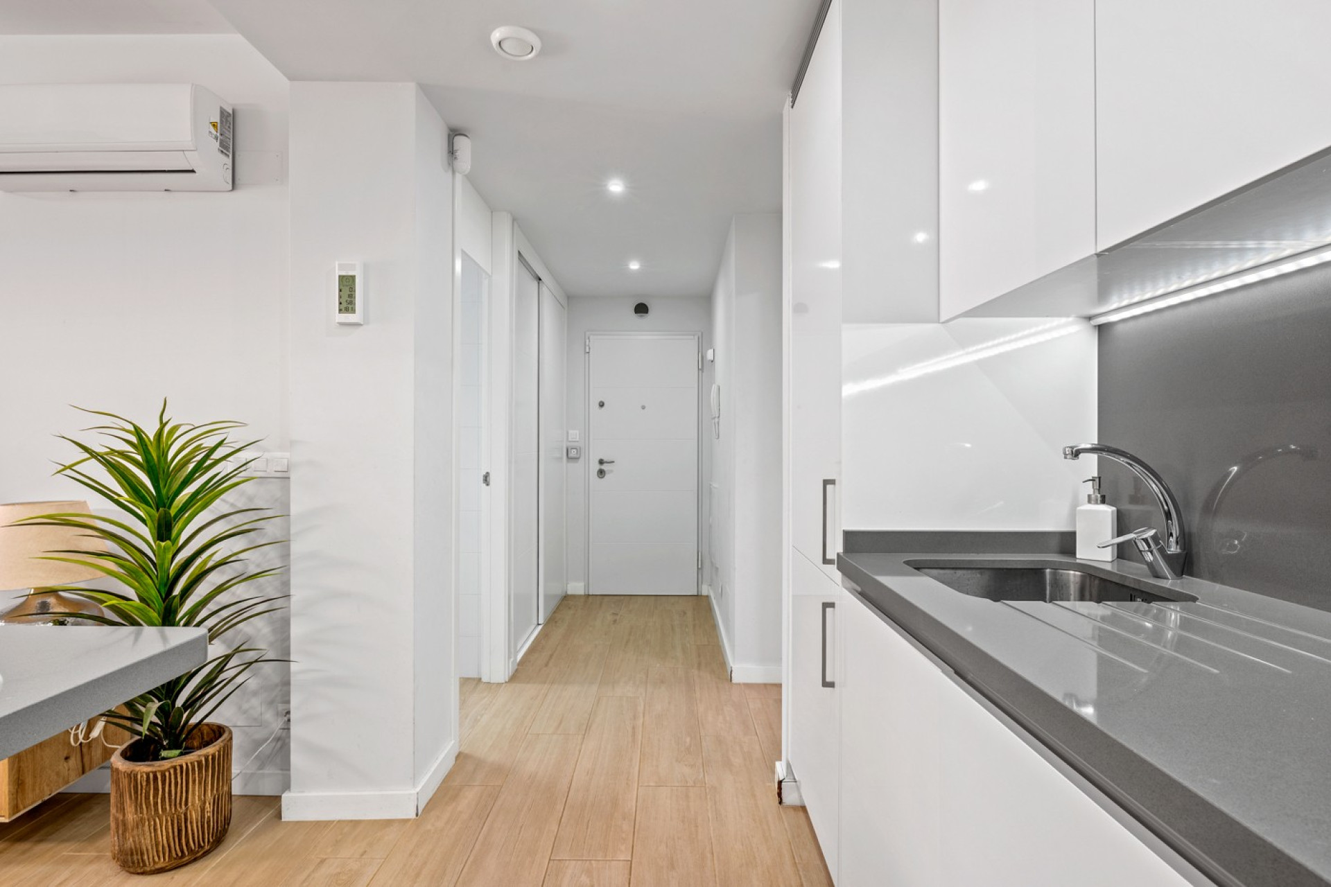 Resale - Apartment / Flat - Orihuela Costa - Villamartín