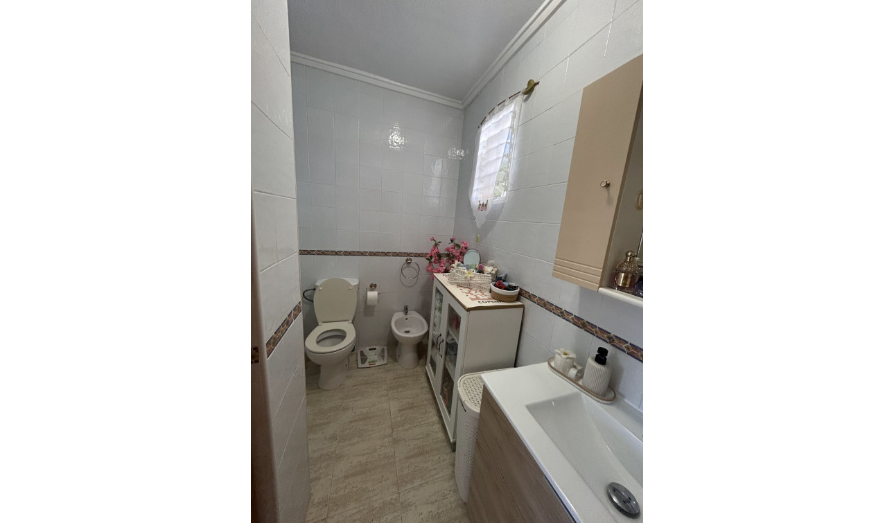 Resale - Apartment / Flat - Orihuela Costa - Villamartín