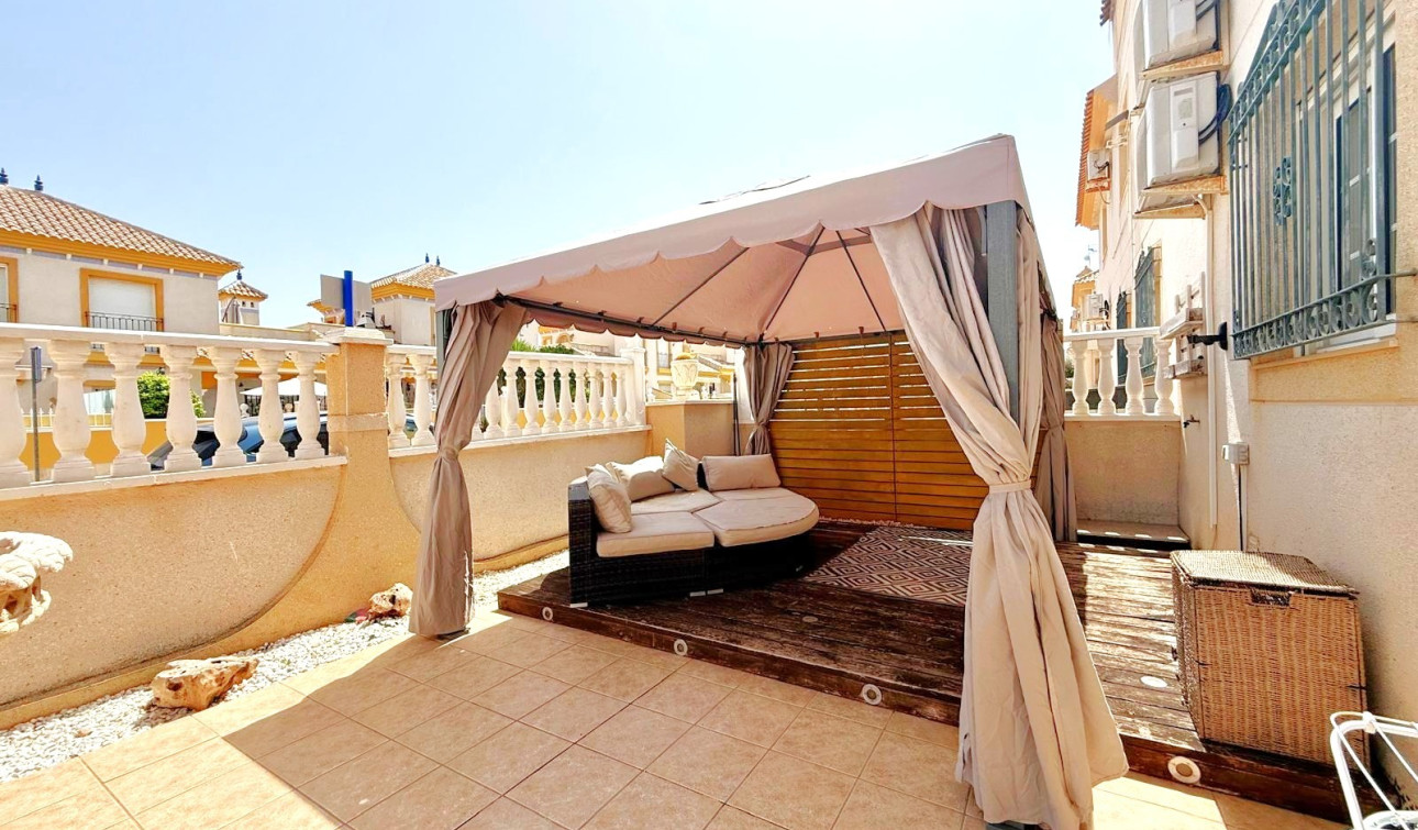 Resale - Apartment / Flat - Orihuela Costa - Villamartín