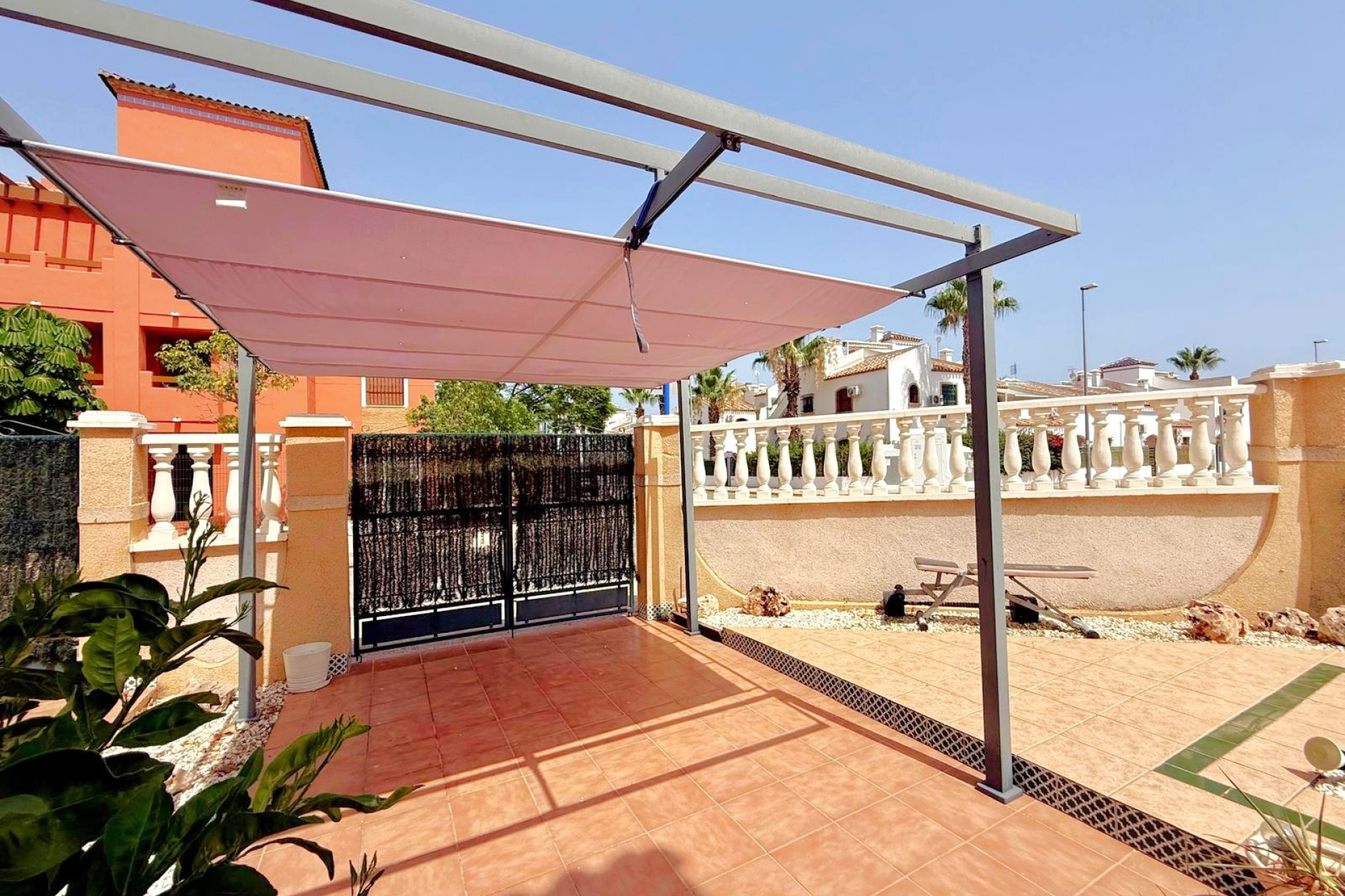 Resale - Apartment / Flat - Orihuela Costa - Villamartín