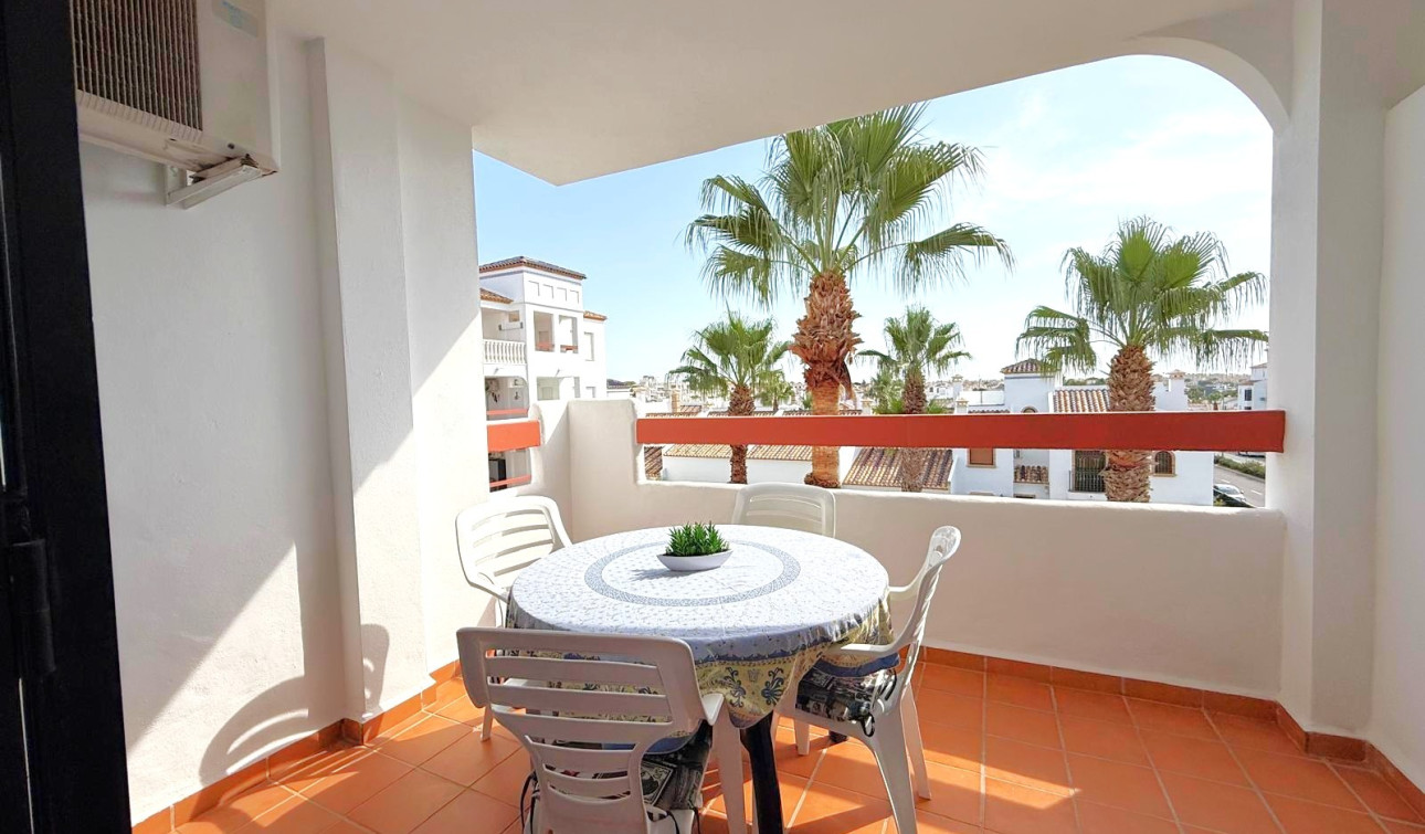 Resale - Apartment / Flat - Orihuela Costa - Villamartín
