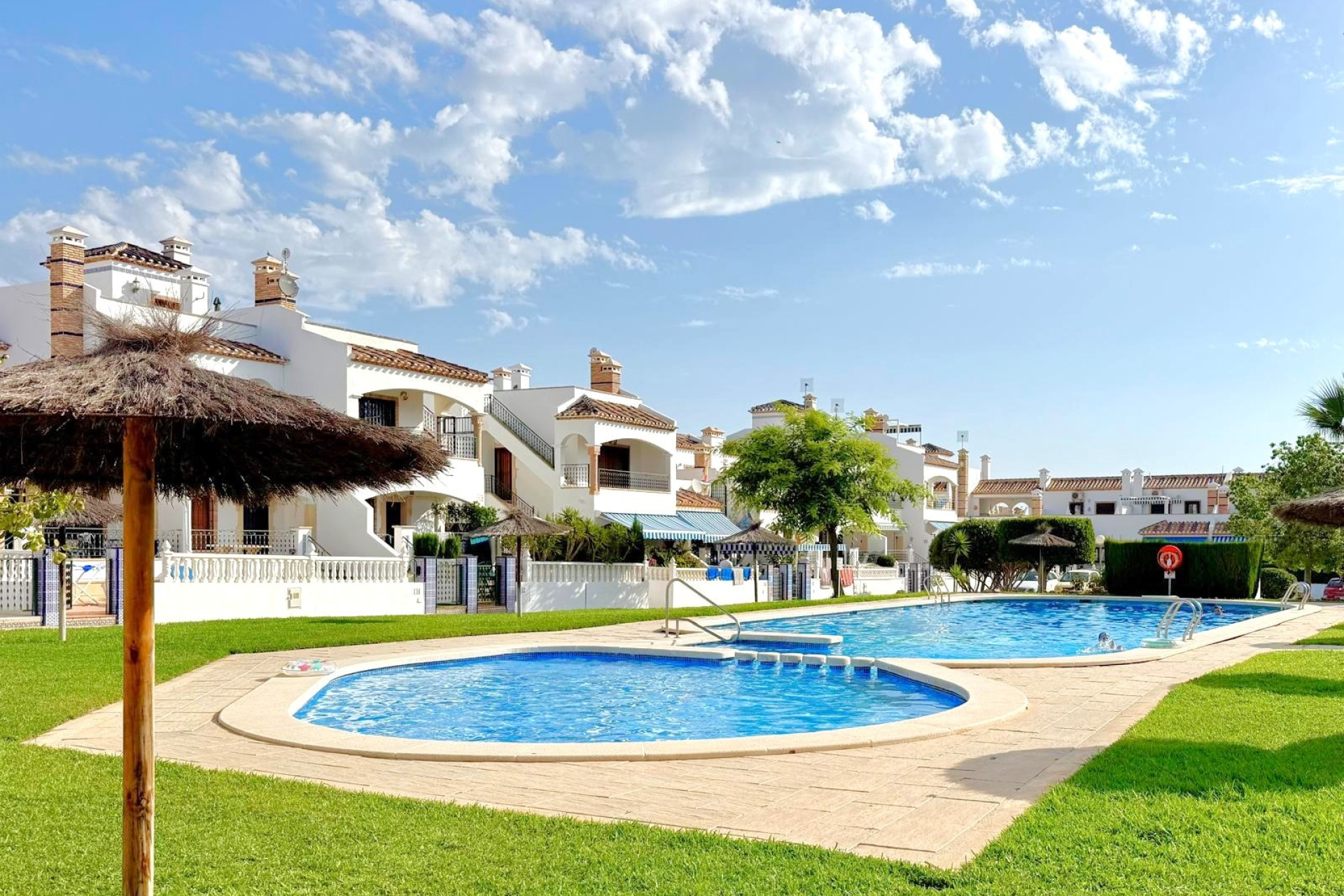 Resale - Apartment / Flat - Orihuela Costa - Villamartín