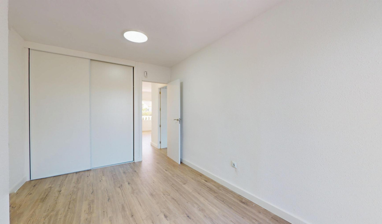 Resale - Apartment / Flat - Orihuela Costa - Villamartín