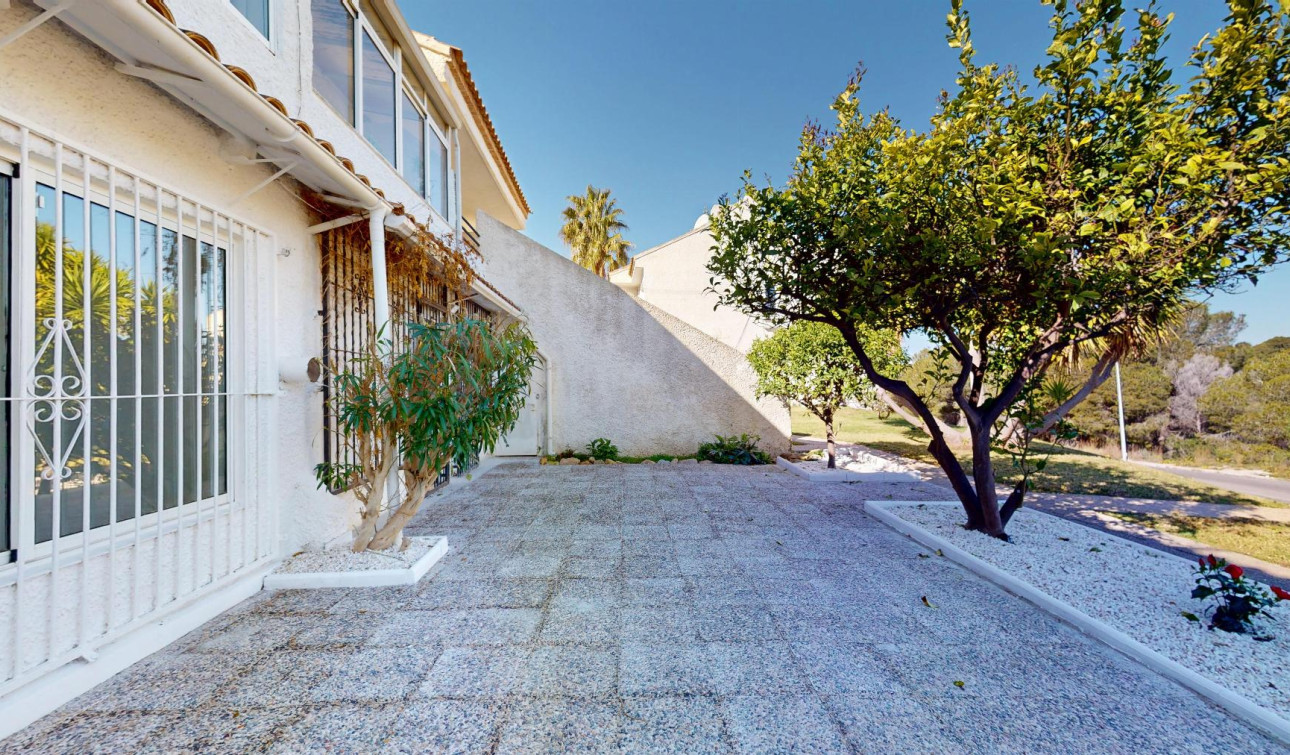 Resale - Apartment / Flat - Orihuela Costa - Villamartín