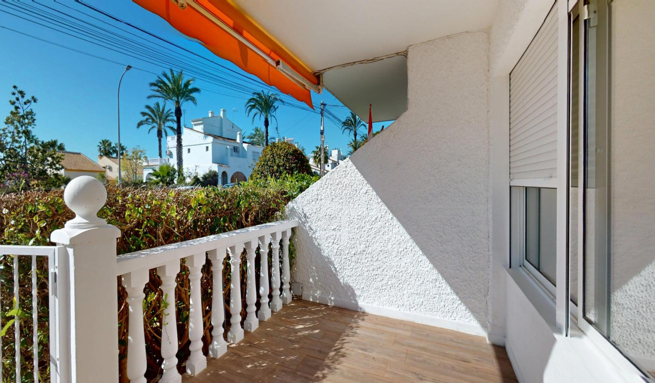 Resale - Apartment / Flat - Orihuela Costa - Villamartín