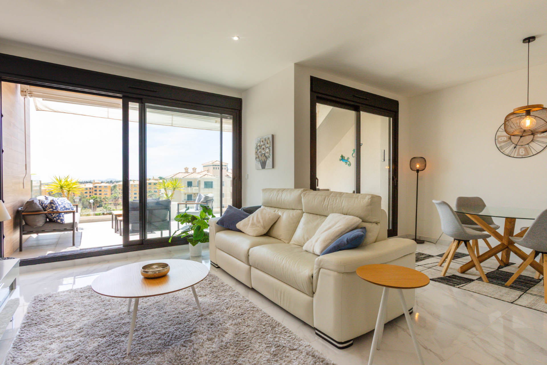 Resale - Apartment / Flat - Orihuela Costa - Villamartín