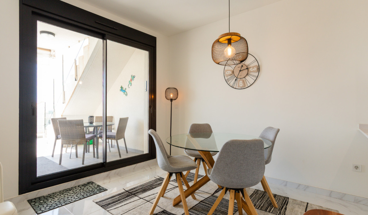 Resale - Apartment / Flat - Orihuela Costa - Villamartín