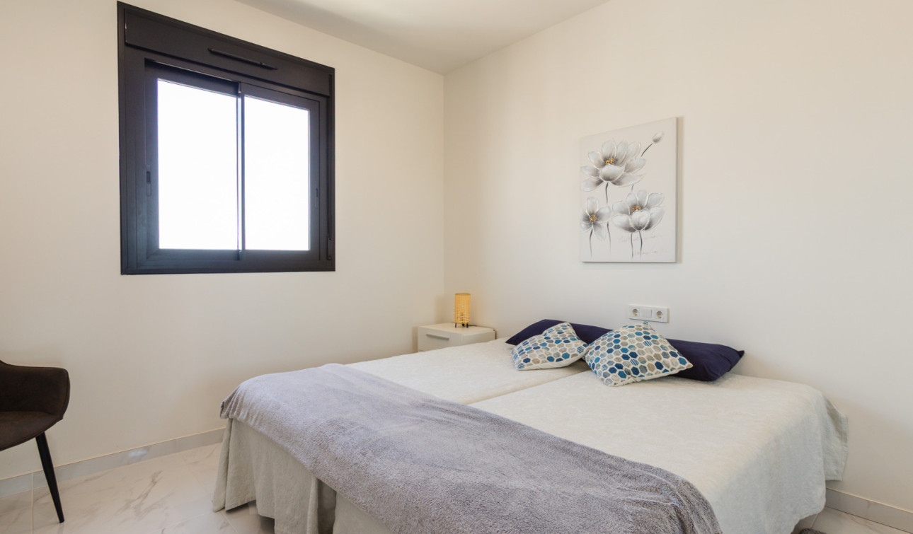 Resale - Apartment / Flat - Orihuela Costa - Villamartín