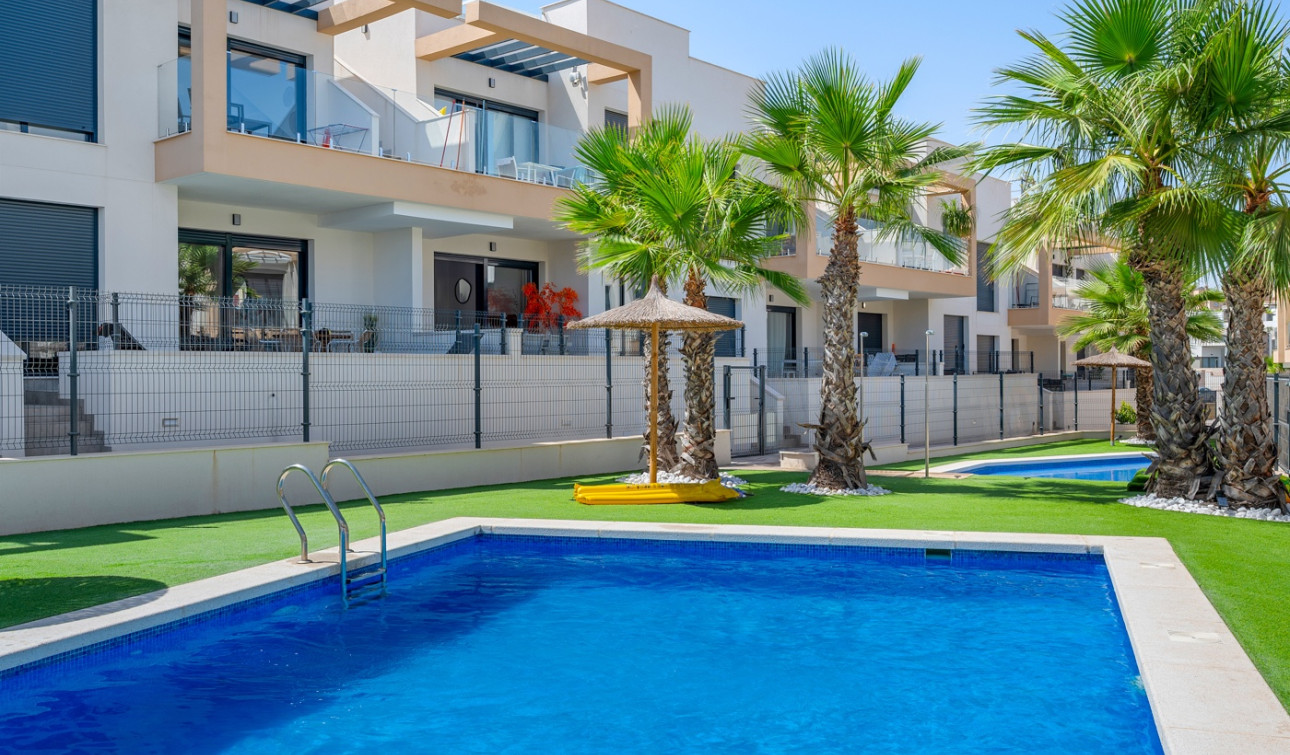 Resale - Apartment / Flat - Orihuela Costa - Villamartín