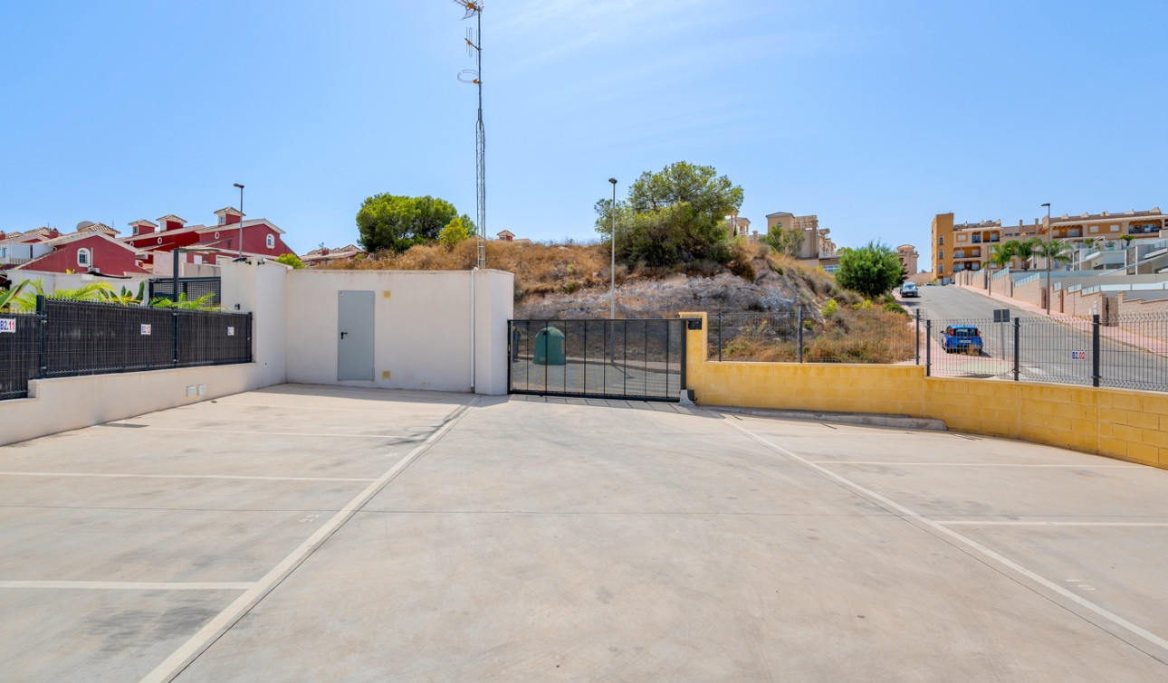 Resale - Apartment / Flat - Orihuela Costa - Villamartín