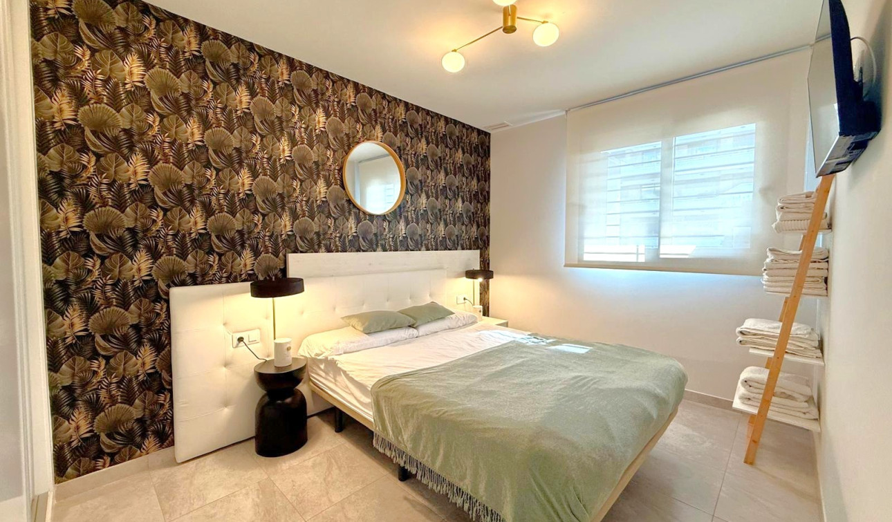 Resale - Apartment / Flat - Orihuela Costa - Villamartín