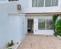 Resale - Apartment / Flat - Orihuela Costa - Villamartín
