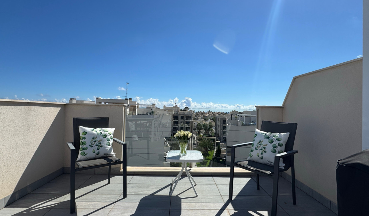 Resale - Apartment / Flat - Orihuela Costa - Villamartín