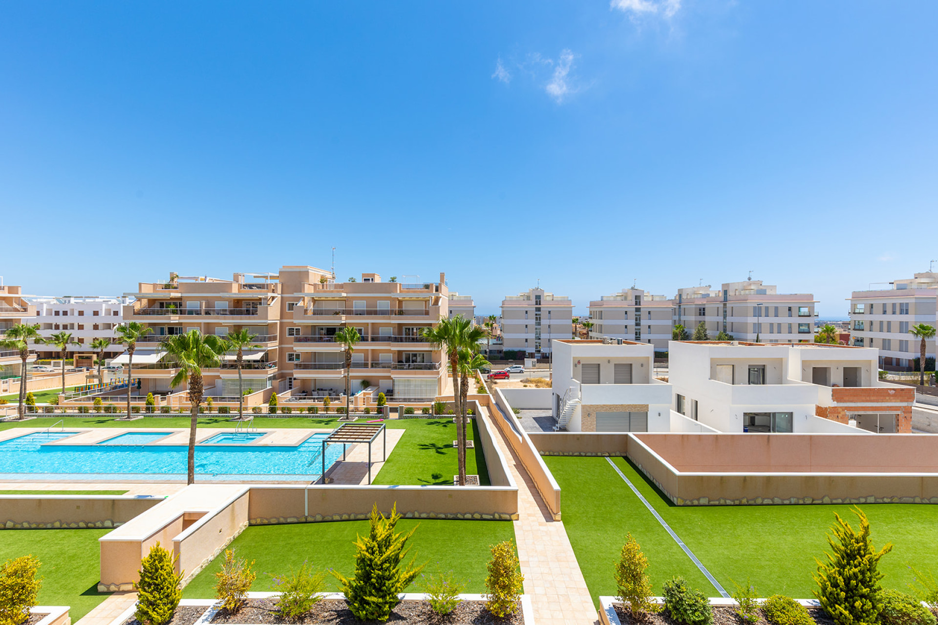 Resale - Apartment / Flat - Orihuela Costa - Villamartín