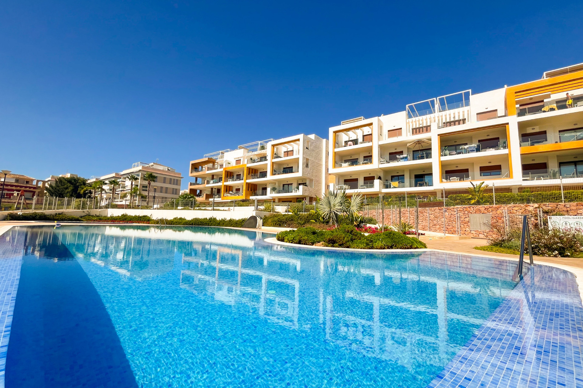 Resale - Apartment / Flat - Orihuela Costa - Villamartín