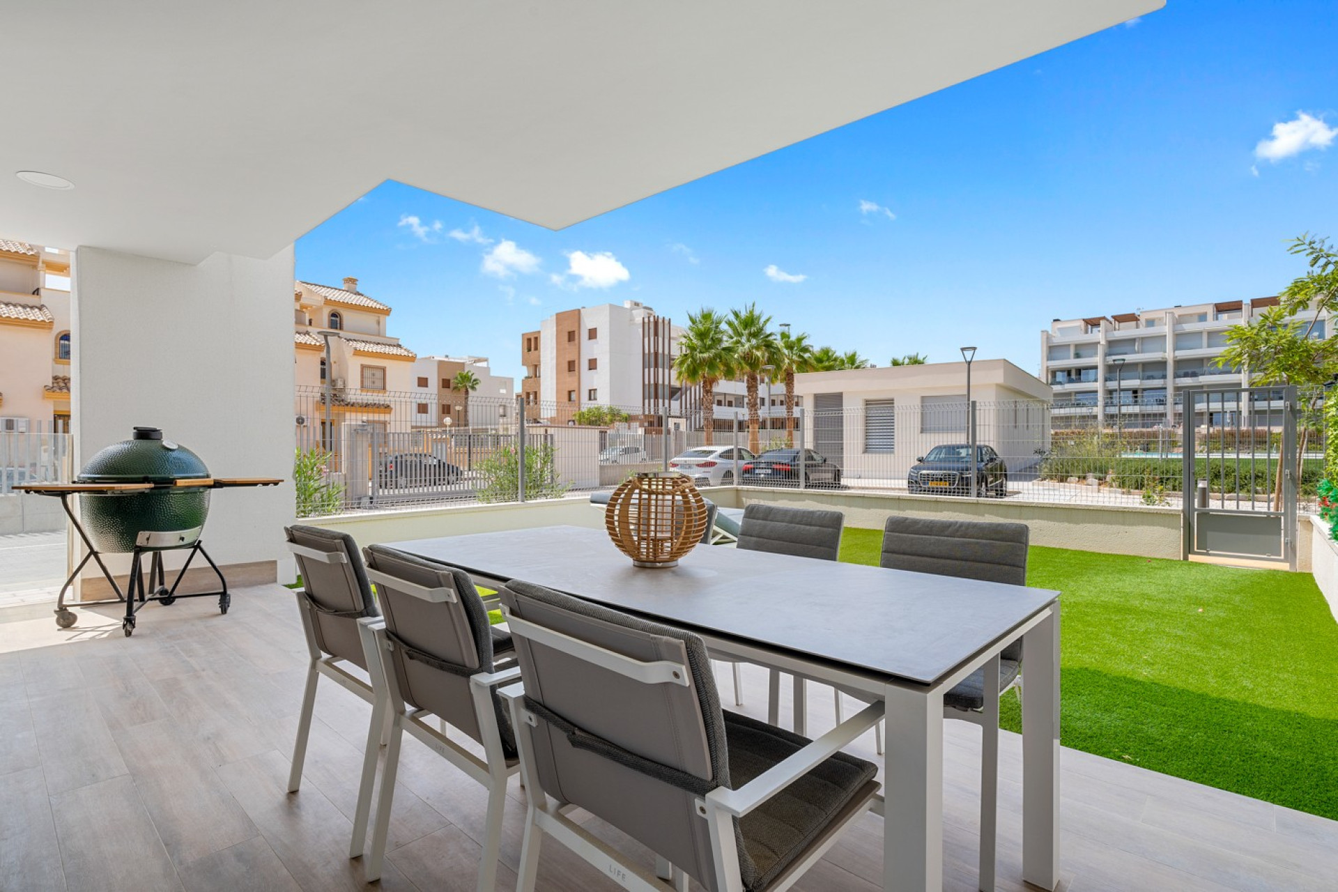 Resale - Apartment / Flat - Orihuela Costa - Villamartín