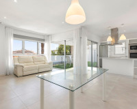 Resale - Apartment / Flat - Orihuela Costa - Villamartín