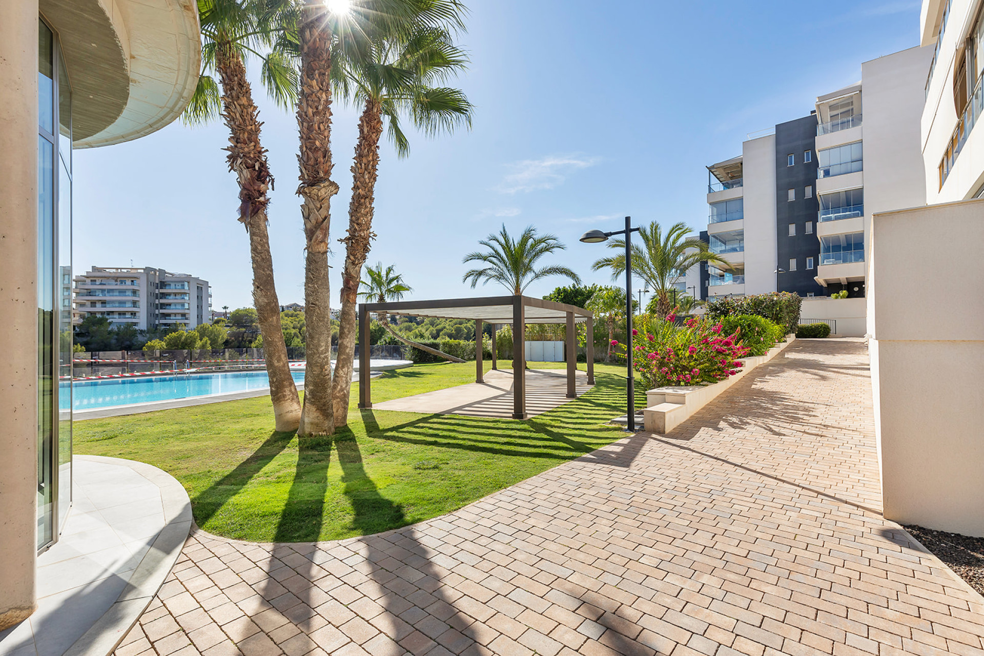 Resale - Apartment / Flat - Orihuela Costa - Villamartín