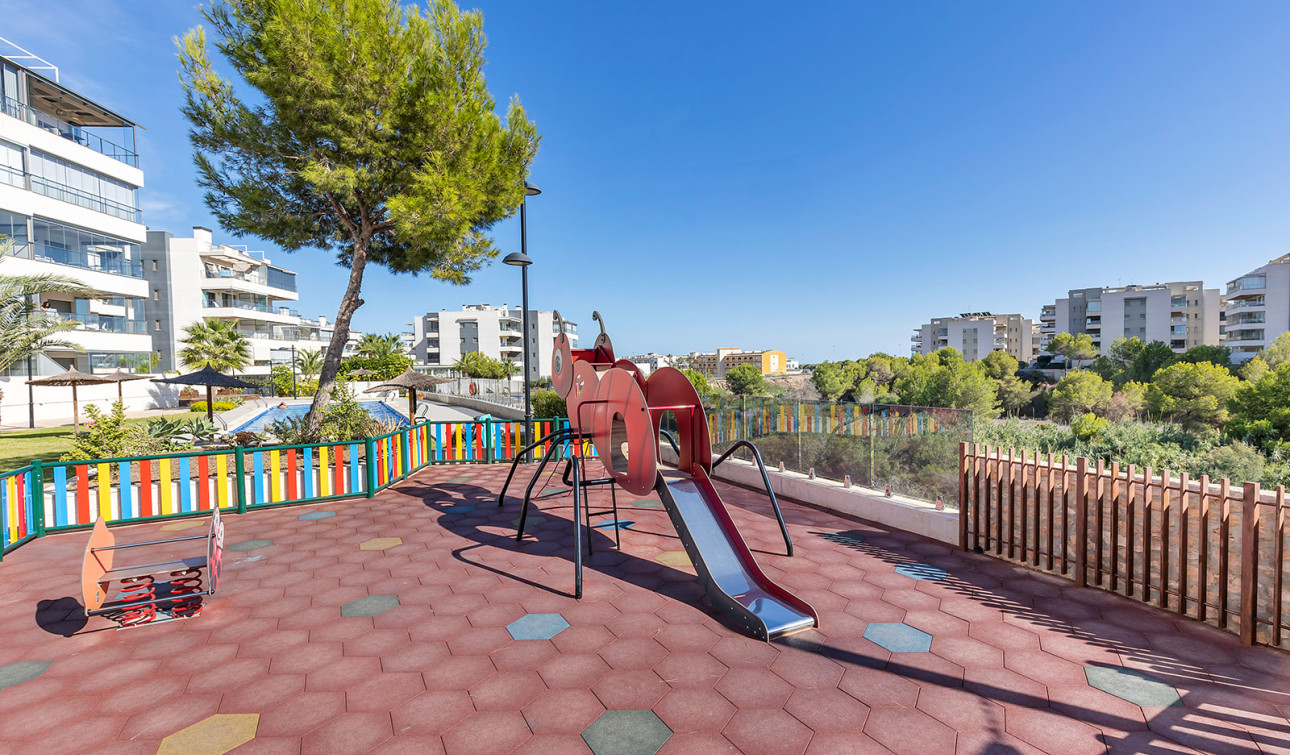 Resale - Apartment / Flat - Orihuela Costa - Villamartín