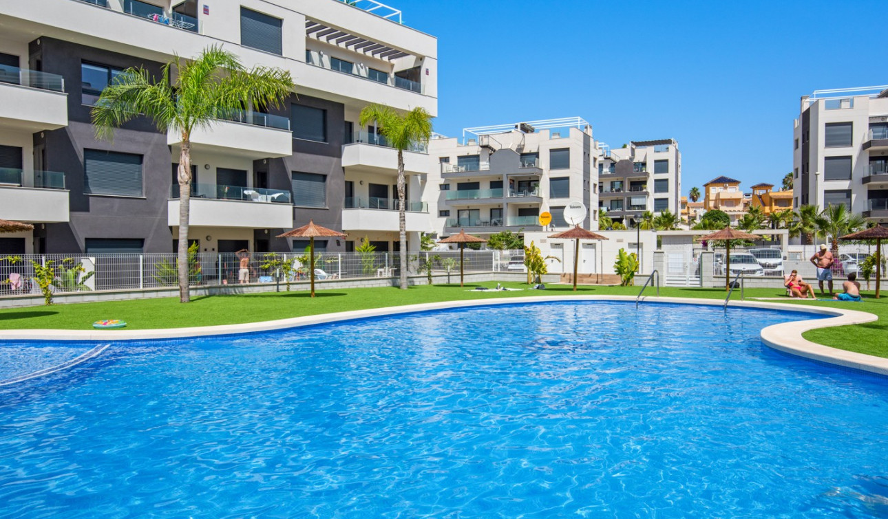 Resale - Apartment / Flat - Orihuela Costa - Villamartín