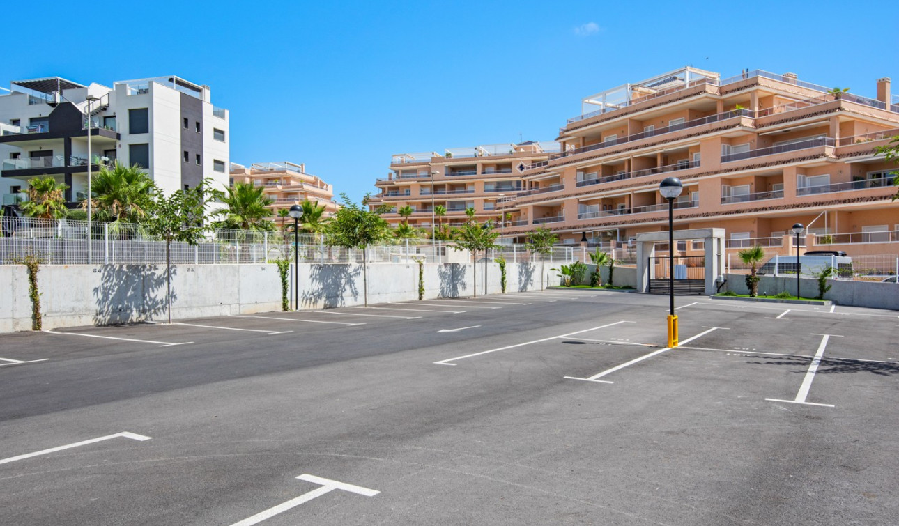 Resale - Apartment / Flat - Orihuela Costa - Villamartín