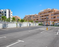 Resale - Apartment / Flat - Orihuela Costa - Villamartín