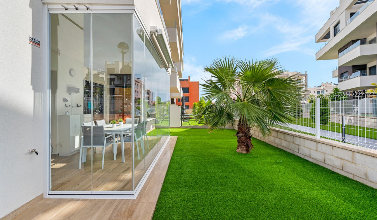 Resale - Apartment / Flat - Orihuela Costa - Villamartín