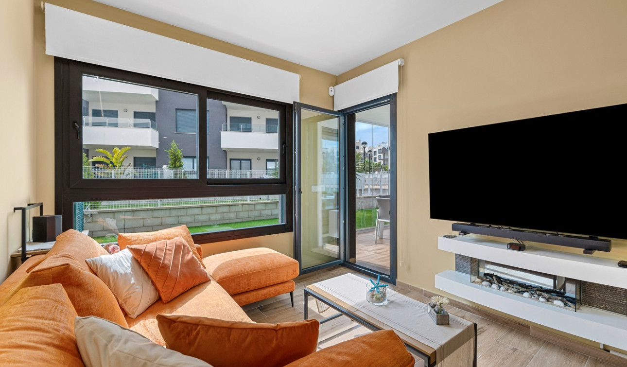 Resale - Apartment / Flat - Orihuela Costa - Villamartín