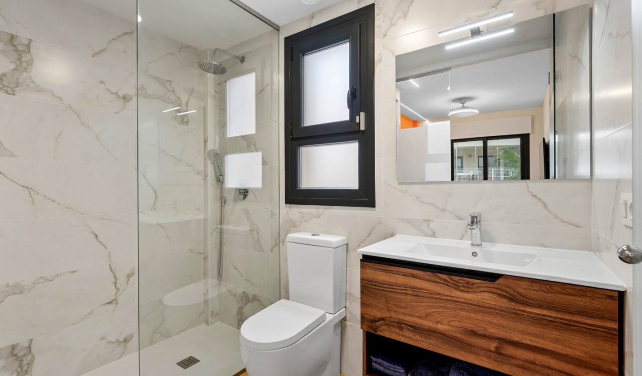 Resale - Apartment / Flat - Orihuela Costa - Villamartín