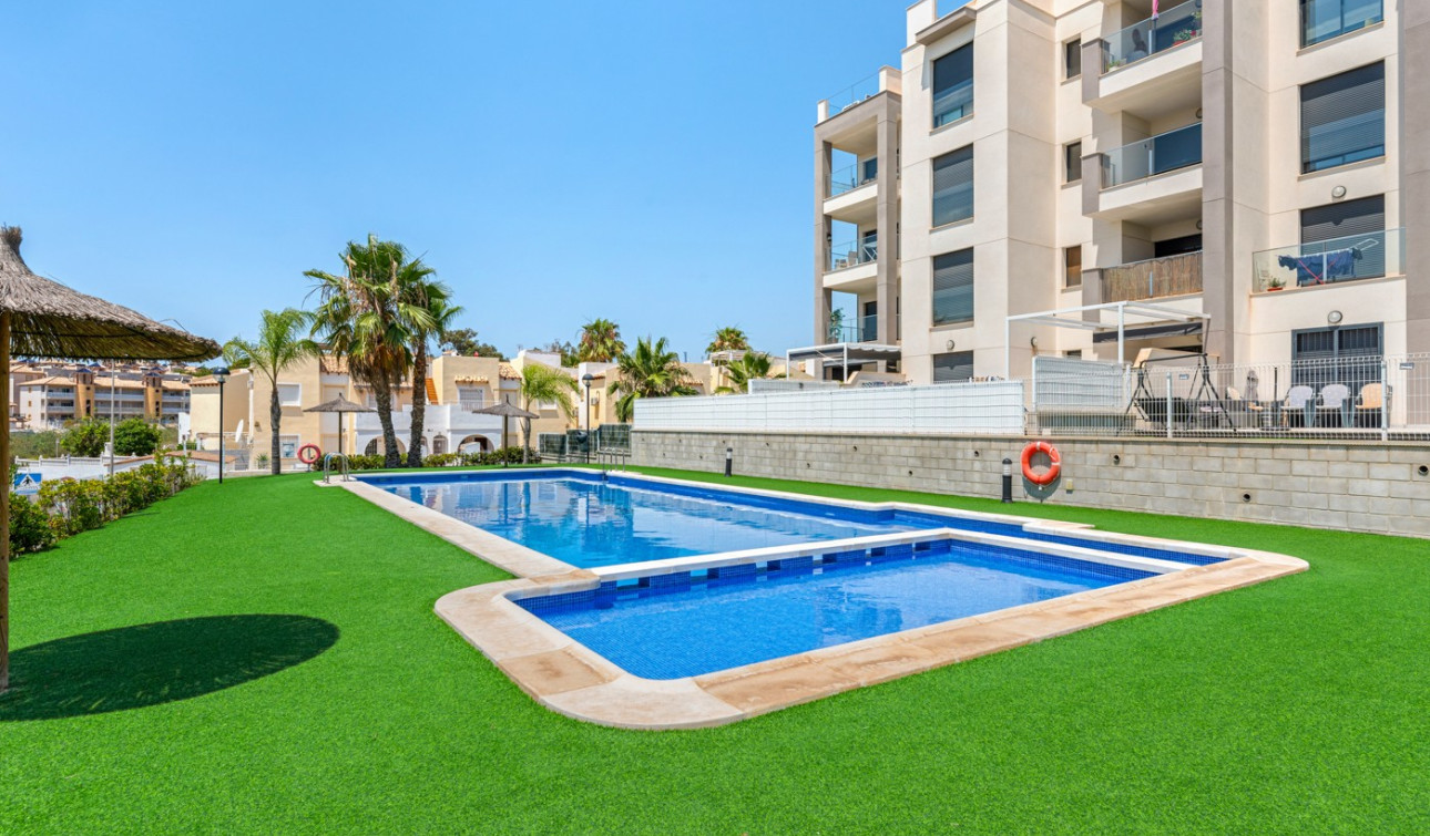 Resale - Apartment / Flat - Orihuela Costa - Villamartin*