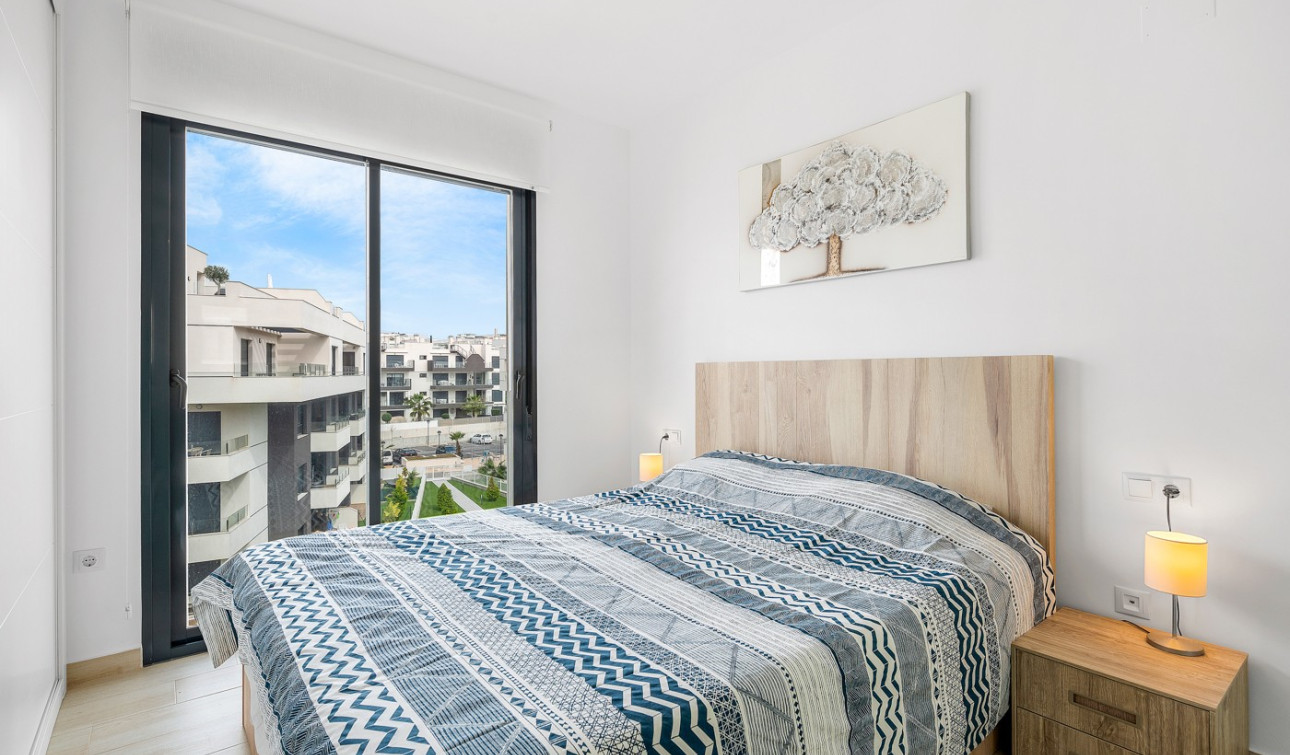 Resale - Apartment / Flat - Orihuela Costa - Villamartin*