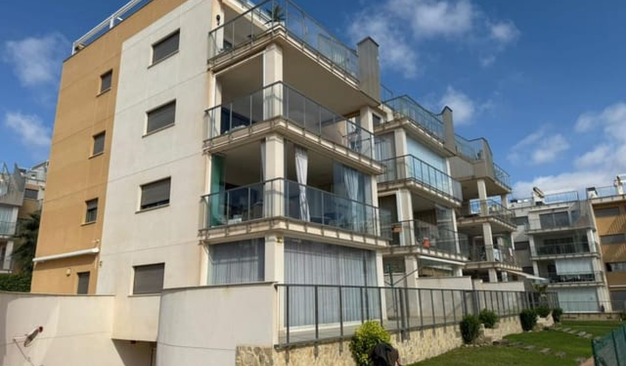 Resale - Apartment / Flat - Orihuela Costa