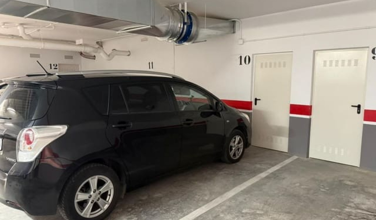 Resale - Apartment / Flat - Orihuela Costa