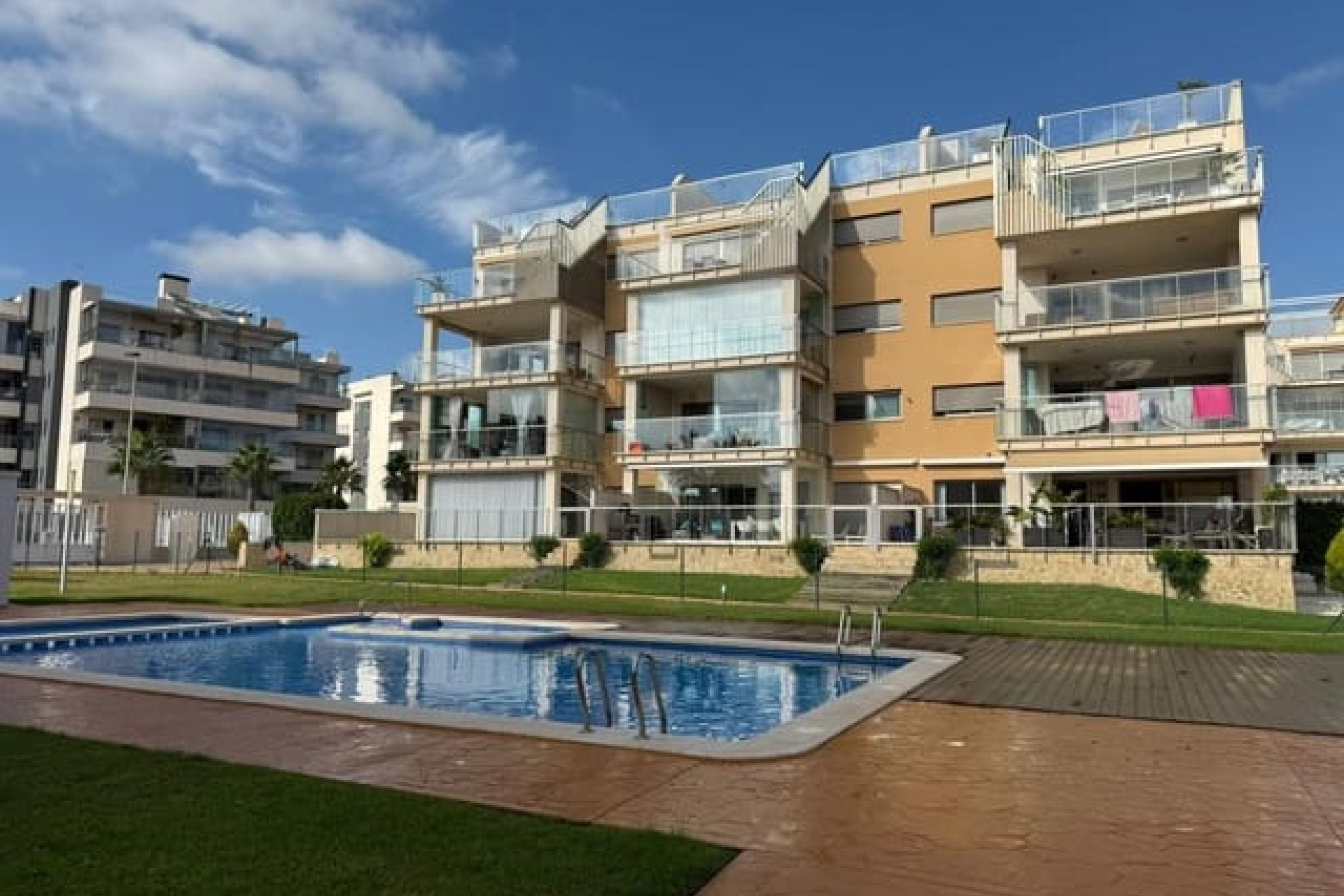 Resale - Apartment / Flat - Orihuela Costa