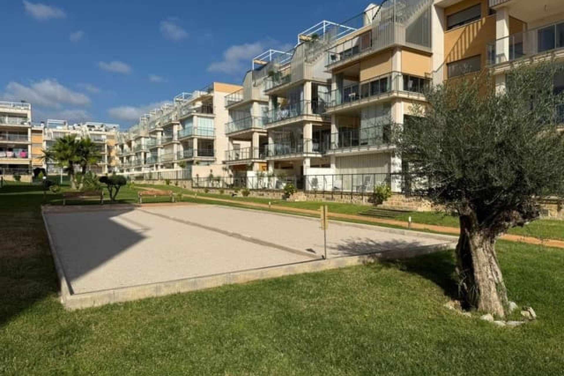 Resale - Apartment / Flat - Orihuela Costa