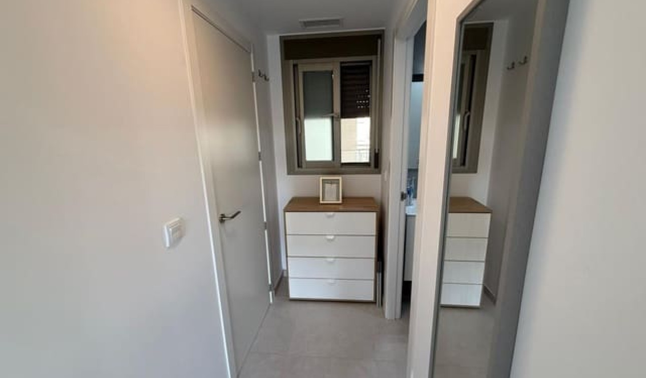 Resale - Apartment / Flat - Orihuela Costa