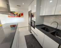 Resale - Apartment / Flat - Orihuela Costa