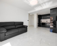 Resale - Apartment / Flat - Orihuela Costa