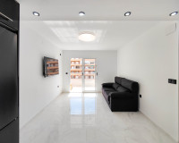 Resale - Apartment / Flat - Orihuela Costa