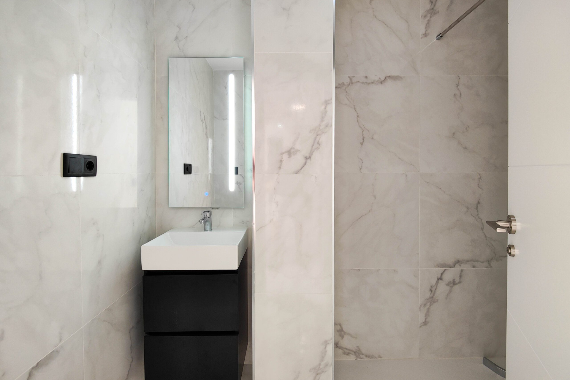 Resale - Apartment / Flat - Orihuela Costa