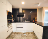 Resale - Apartment / Flat - Orihuela Costa