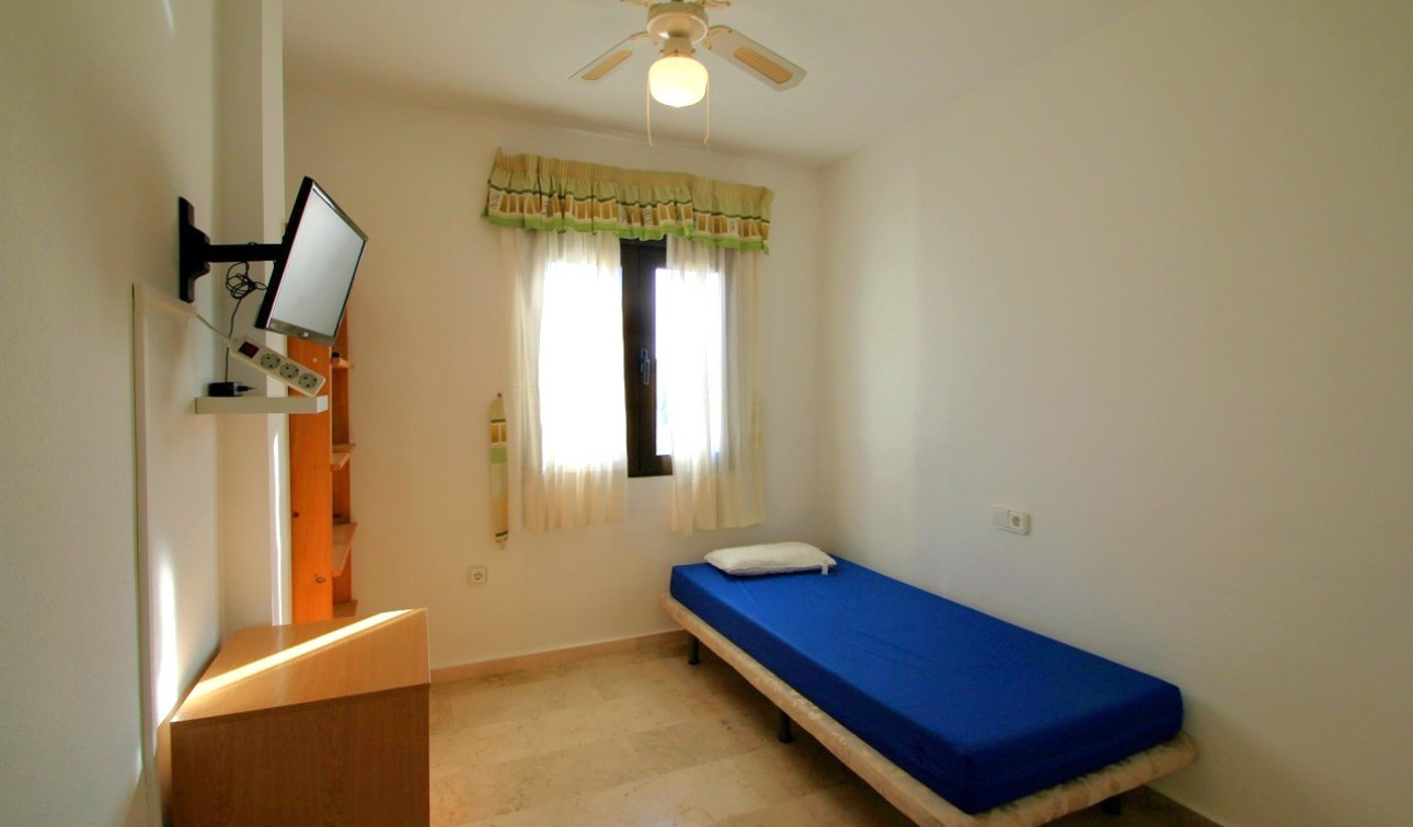 Resale - Apartment / Flat - Orihuela Costa