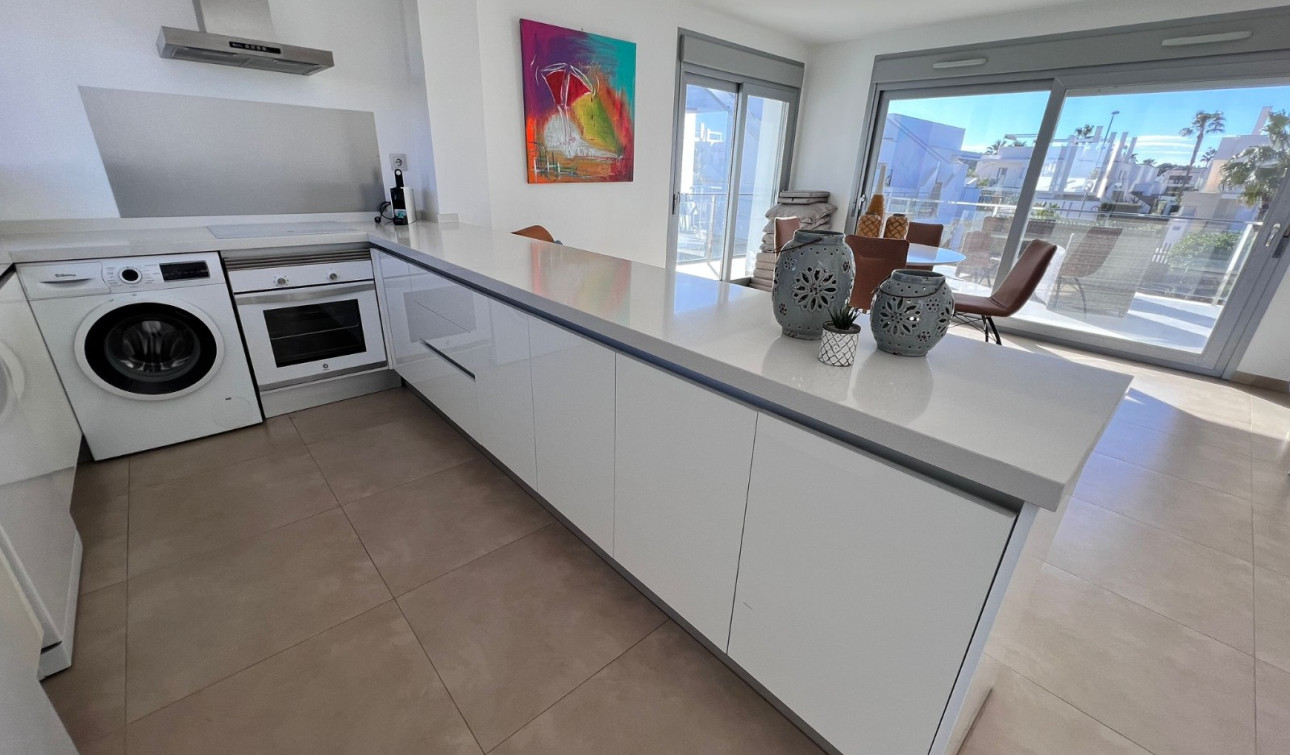 Resale - Apartment / Flat - Orihuela - Entre Naranjos