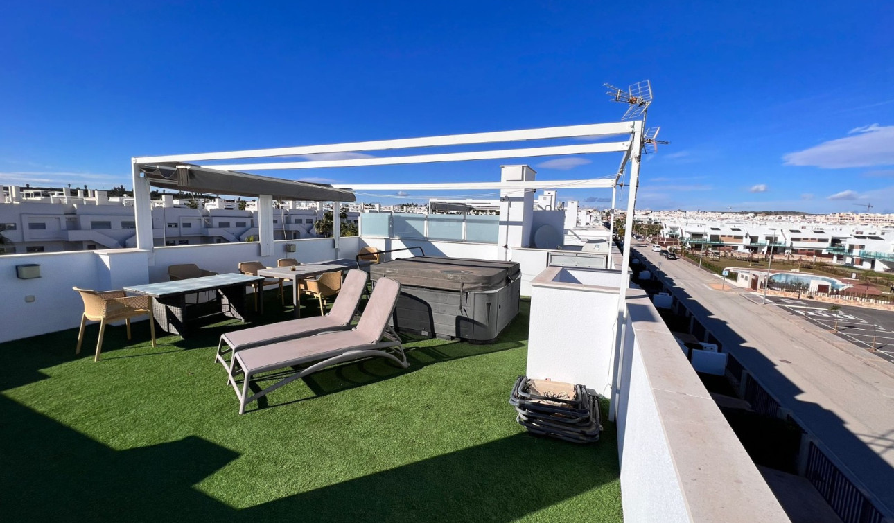 Resale - Apartment / Flat - Orihuela - Entre Naranjos