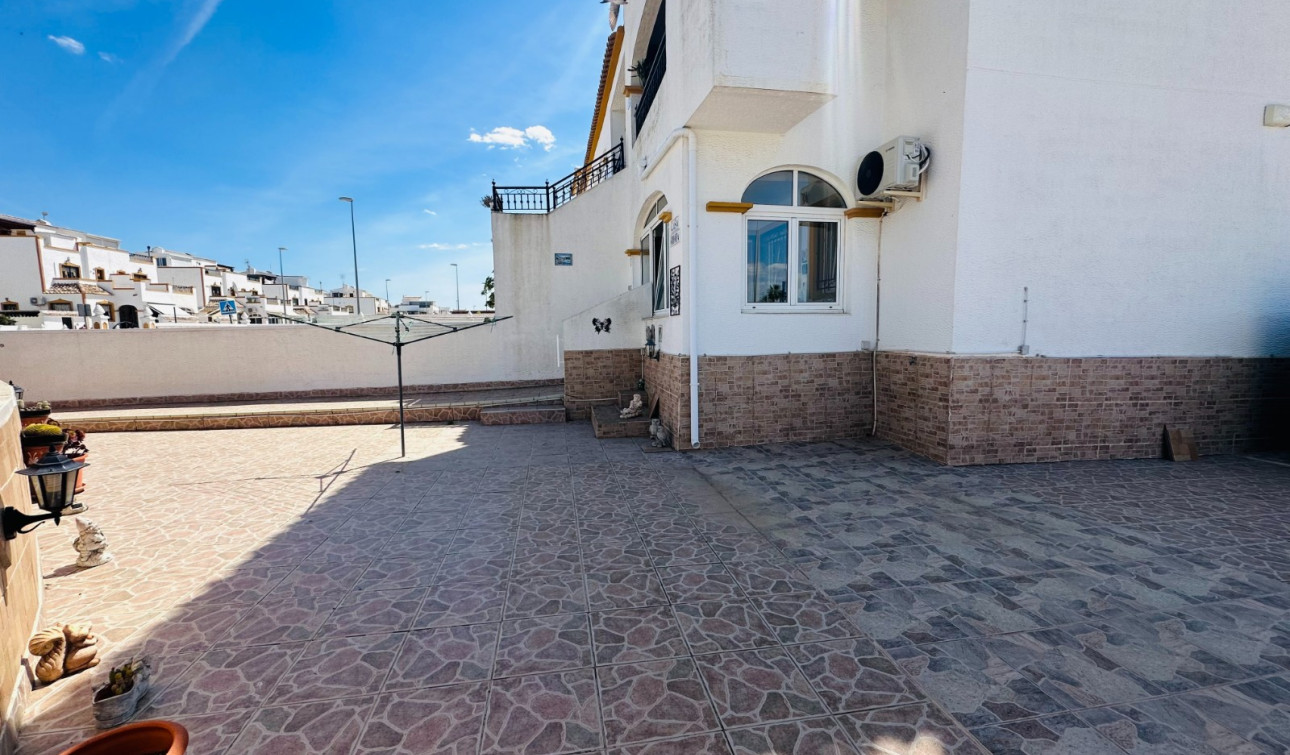 Resale - Apartment / Flat - Orihuela - Entre Naranjos