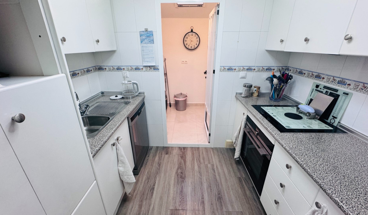 Resale - Apartment / Flat - Orihuela - Entre Naranjos