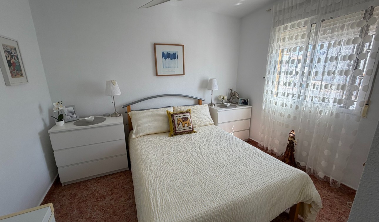 Resale - Apartment / Flat - Orihuela - Entre Naranjos